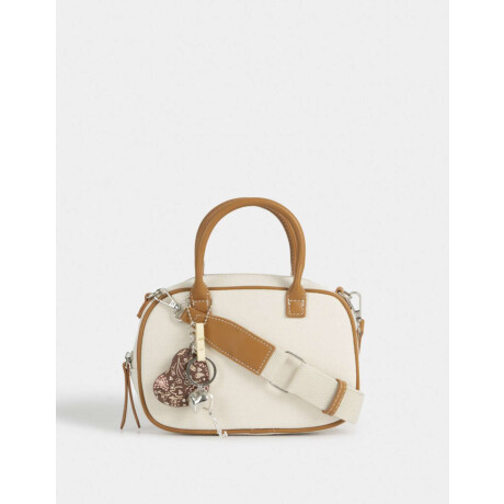 Cartera Bowling Con Charm Blanco Crudo