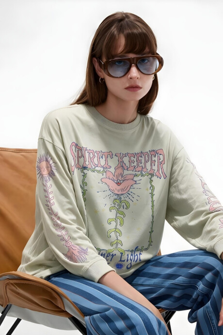 Remera Olik Estampado 1