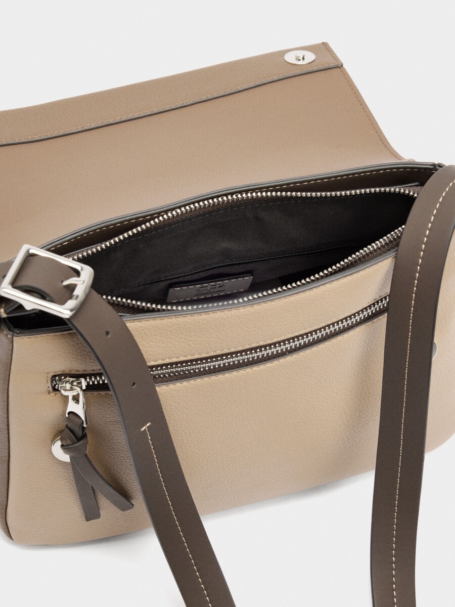 Bolso Bandolera Color Block Con Solapa beige