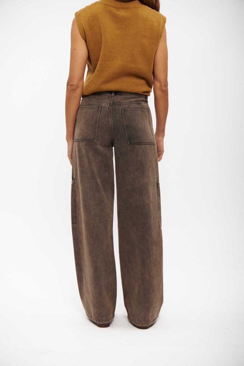 JEAN BIMBA CARGO MARRÓN