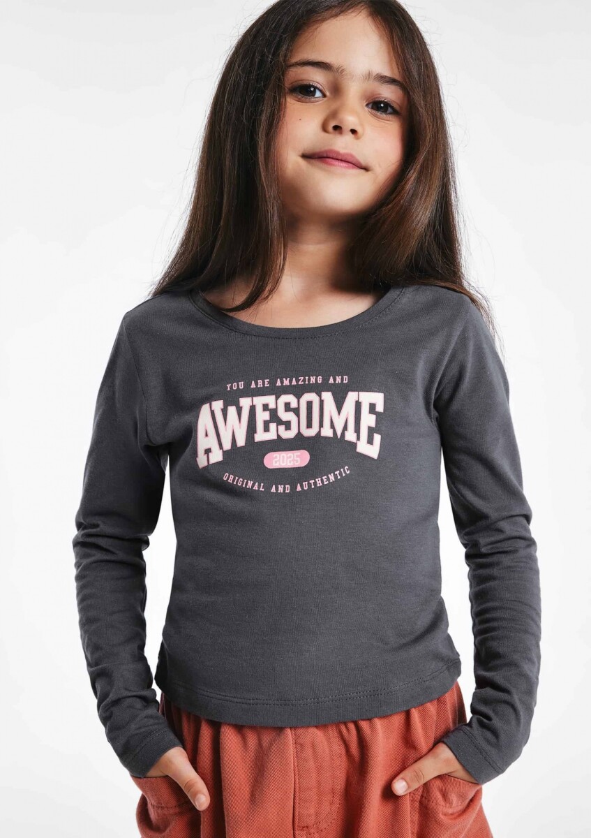 BLUSA INFANTIL CON ESTAMPA - GRIS 