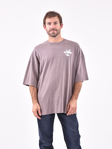 REMERA DUST GRIS OSCURO