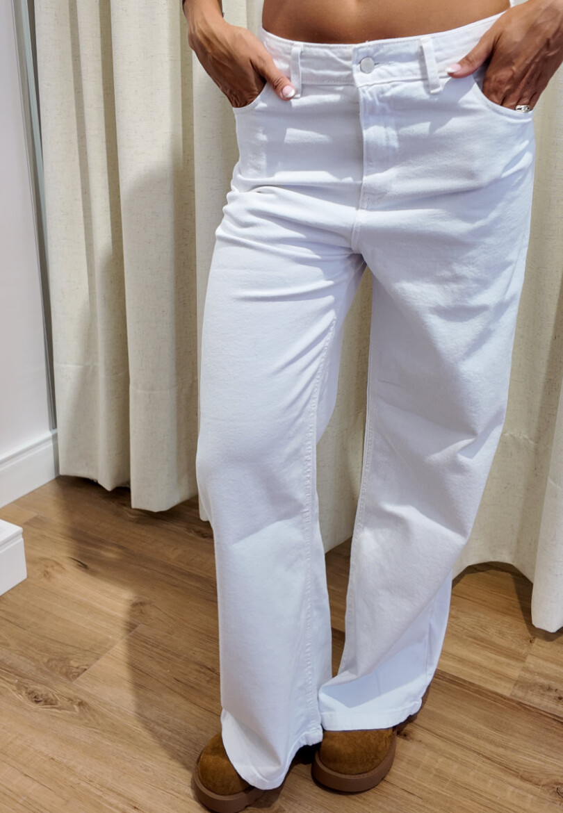 Denim Lau Blanco