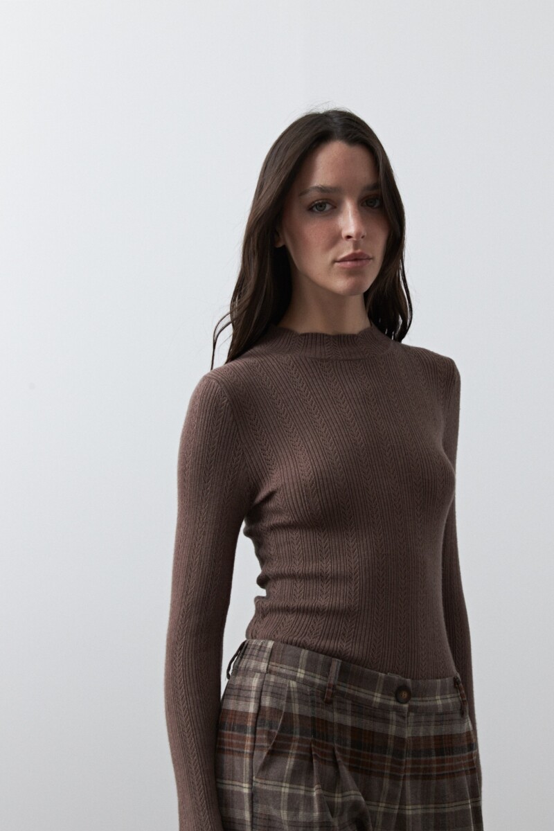 POLERA SELVA Marrón oscuro