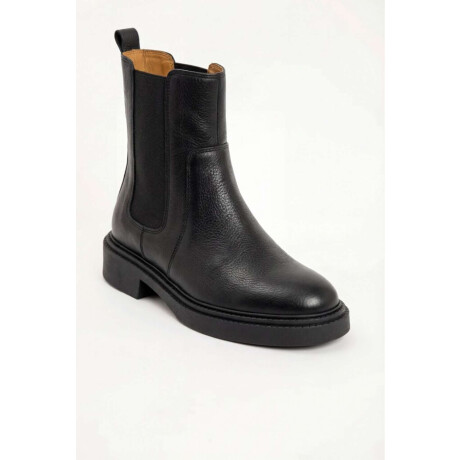Bota Cuero Negro