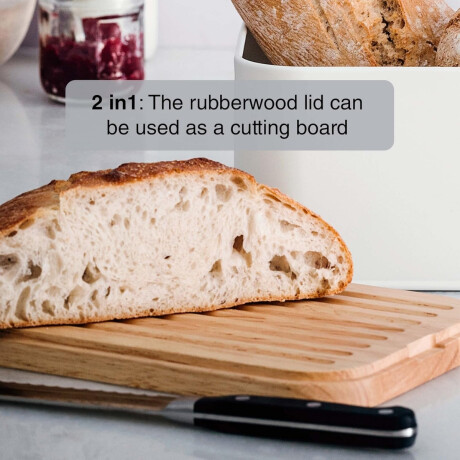 Panera con tapa en madera ranurada Panera con tapa en madera ranurada