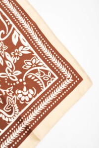Bandana Arabescos Clásicos Chocolate