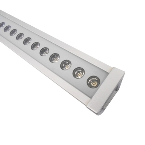 Bañador lineal LED 36P 40W 1660lm frío 10º IP65 TP0330