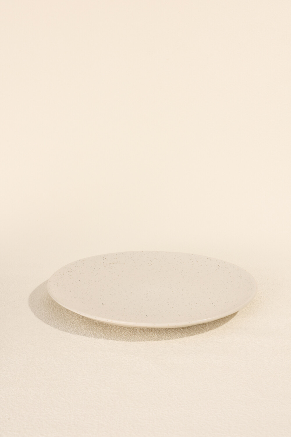 Plato Mesa Roma Color Unico