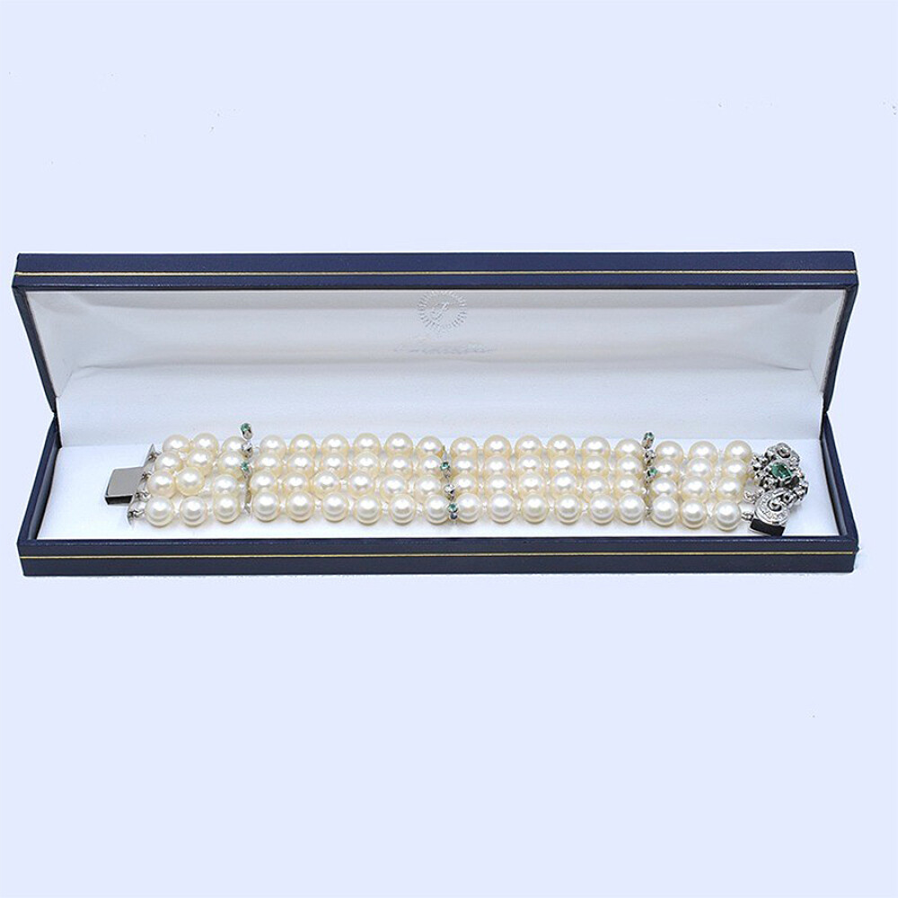 Pulsera En Oro 18K Blanco, Perlas De Cultivo , Esmeralda Y Brillantes Pulsera En Oro 18K Blanco, Perlas De Cultivo , Esmeralda Y Brillantes
