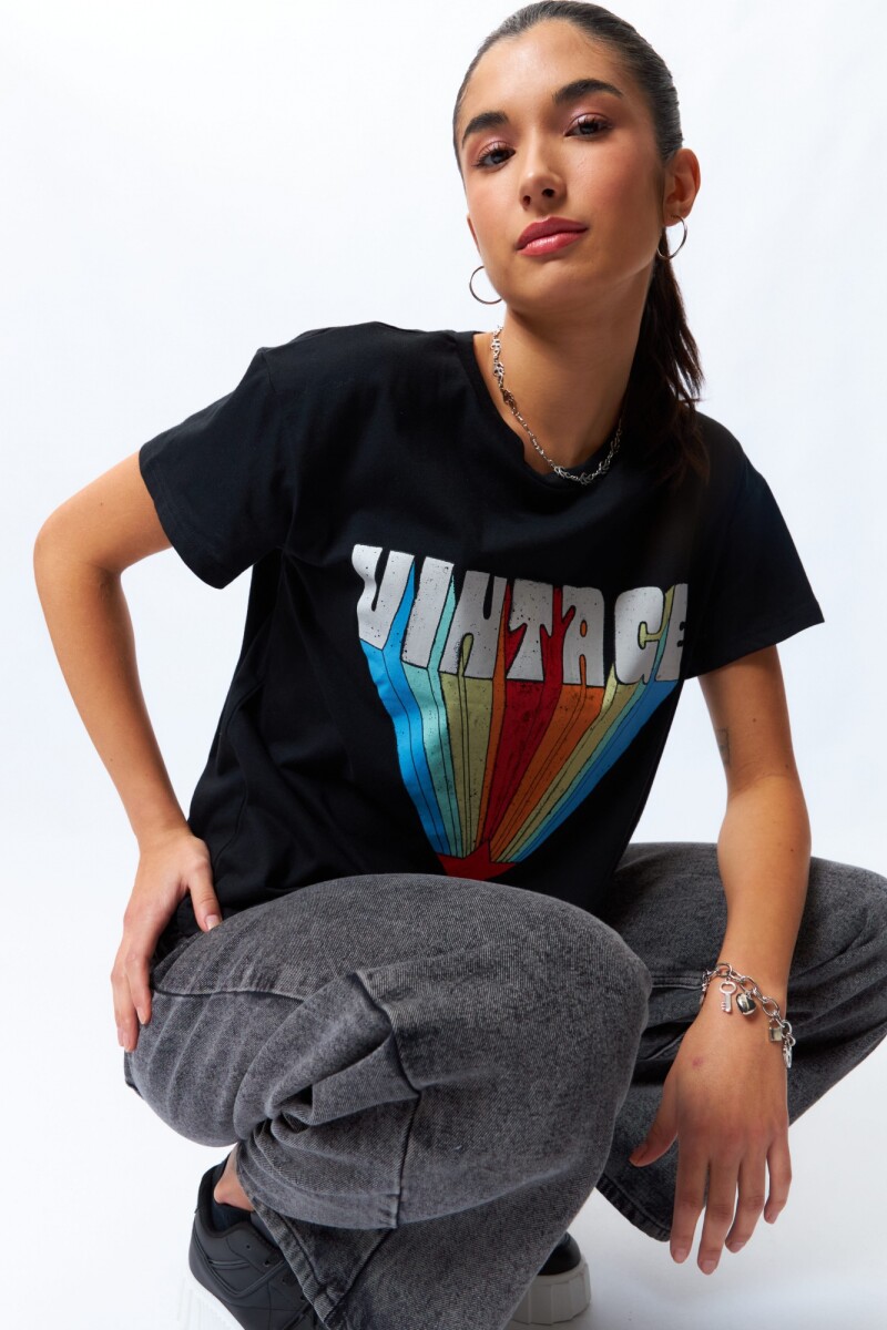 REMERA VINTAGE RAINBOW Negro