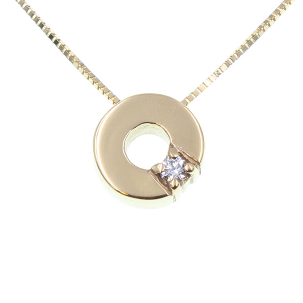 Colgante Mariela de oro amarillo 18K y brillante. Incluye cadena Colgante Mariela de oro amarillo 18K y brillante. Incluye cadena