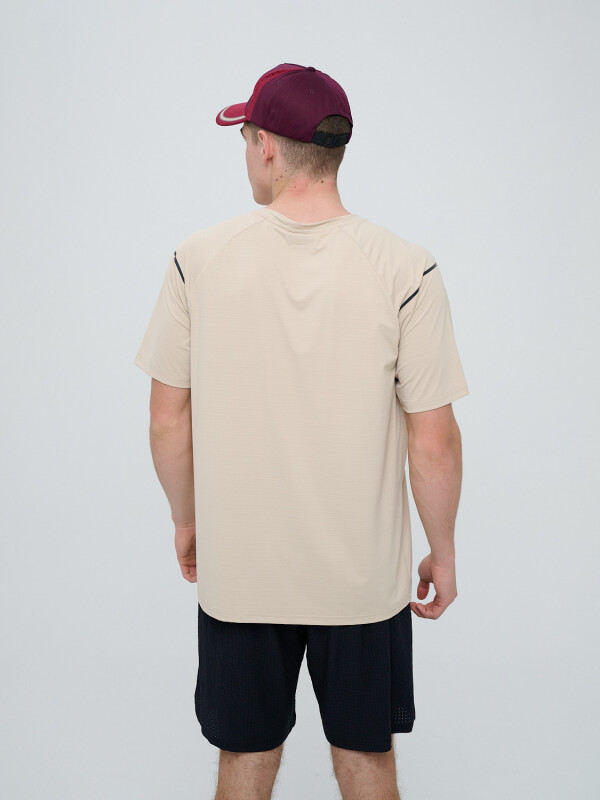 REMERA TERREN Umbro Hombre 00b