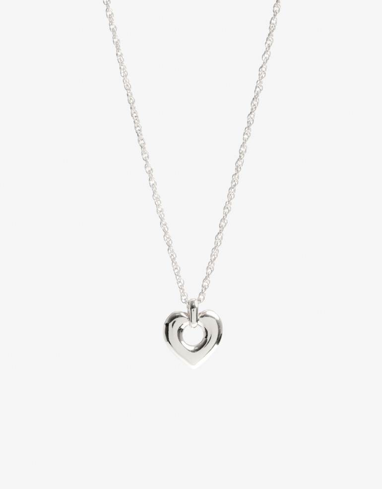 Cadena Corta con Dije Con Dijes Collar Corto Layer Corazón - Plateado