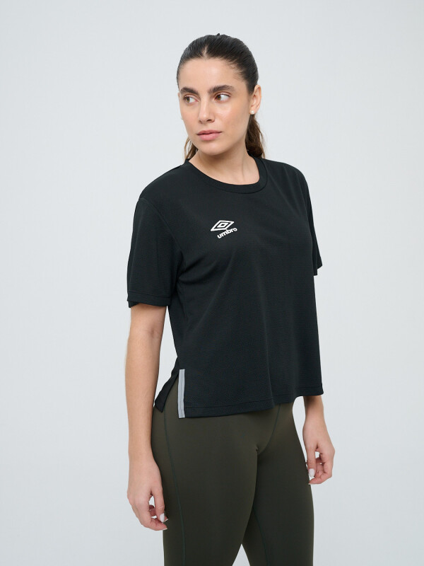REMERA BINK DAMA Umbro Mujer 002