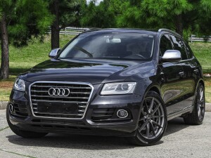 Audi Q5 2.0 TFSI Quattro AT-Stronic Extra Full 2017 Audi Q5 2.0 TFSI Quattro AT-Stronic Extra Full 2017