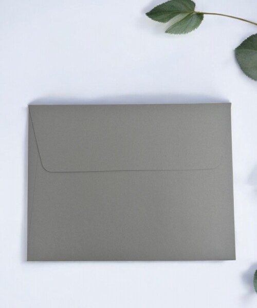 Sobre color 120 grs 14x18 cm. GRIS