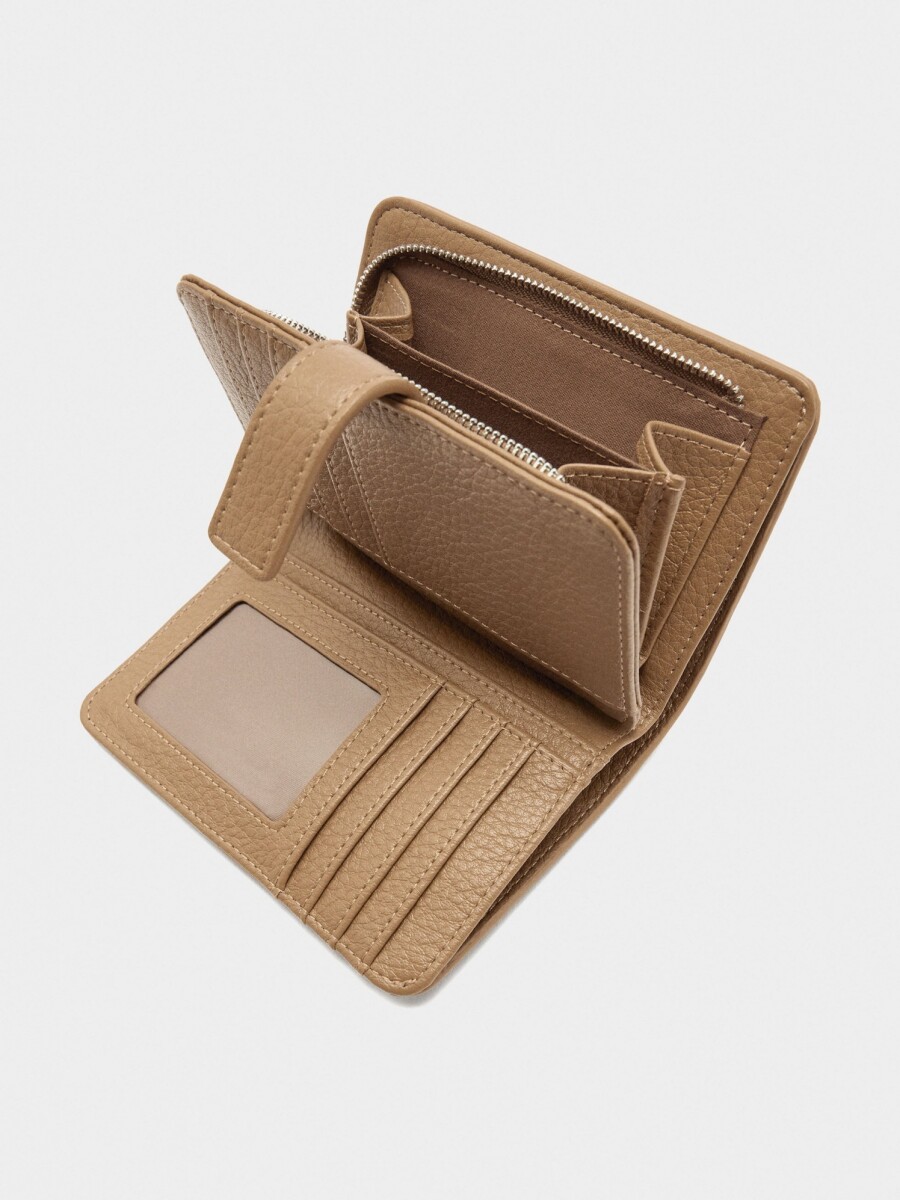 Cartera Con Textura camel
