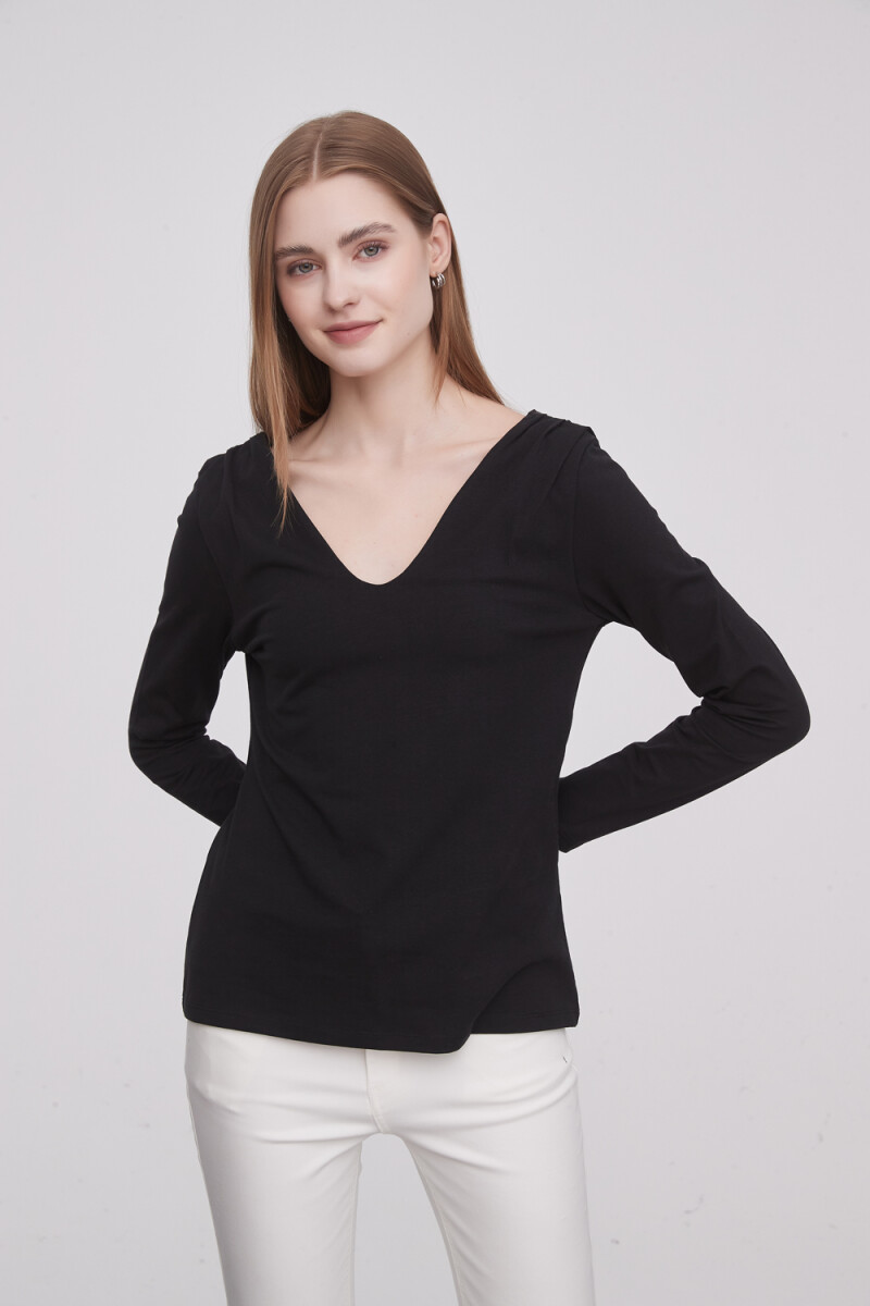 Remera Terana - Negro 