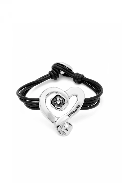PULSERA DE CUERO CON CORAZÓN BAÑADO EN PLATA DE LEY CON CRISTAL NEGRO Pulsera