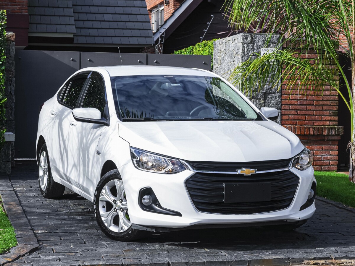 Chevrolet Onix Plus LTZ en garantía | Permuta / Financia Chevrolet Onix Plus LTZ en garantía | Permuta / Financia
