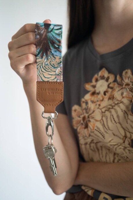 Short Strap Paradise Short Strap Paradise