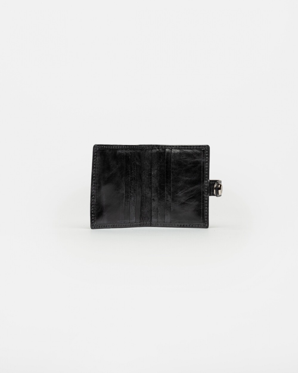 Billetera Sand En Cuero Liso Negro