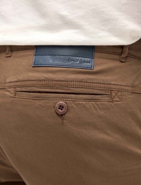Pantalón cargo Roque I26 Marrón