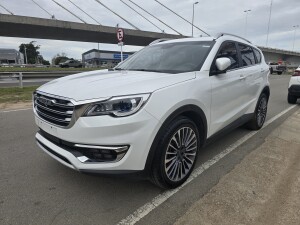 Jetour X70 Luxury 1.5T EXCELENTE ESTADO! |Permuta / Financia Jetour X70 Luxury 1.5T EXCELENTE ESTADO! |Permuta / Financia