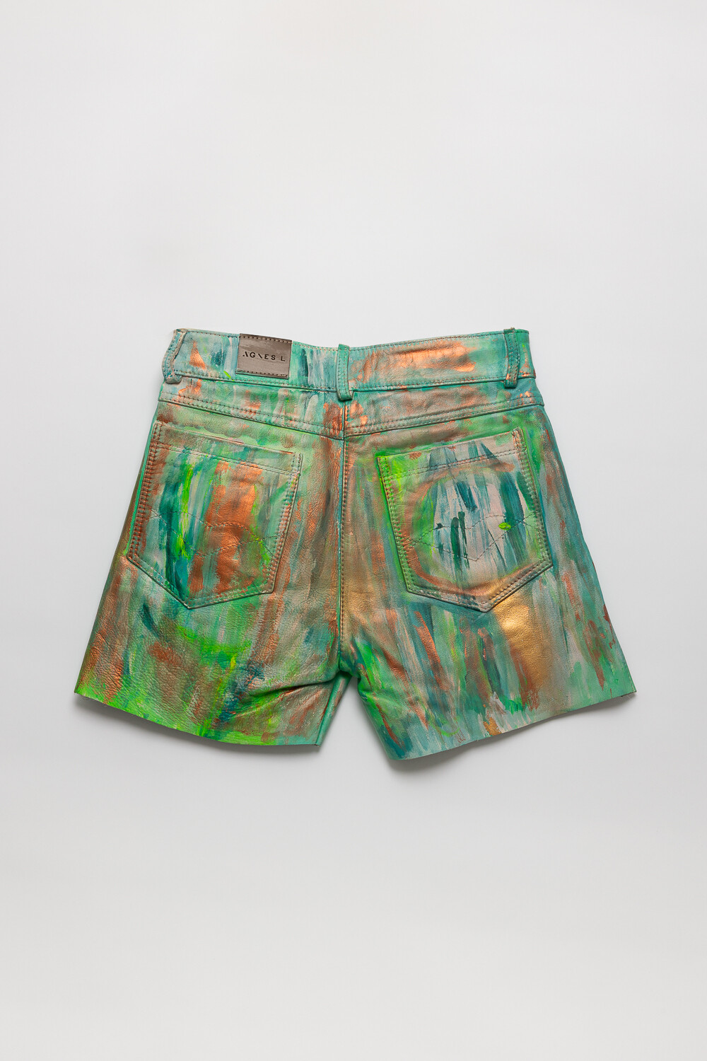 Leather Short x Cocó Hielo