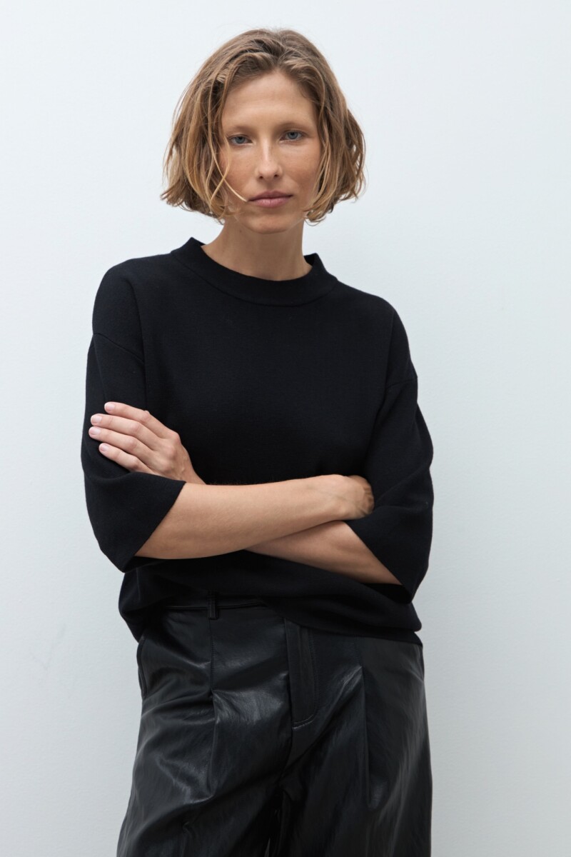 Sweater manga 3/4 negro