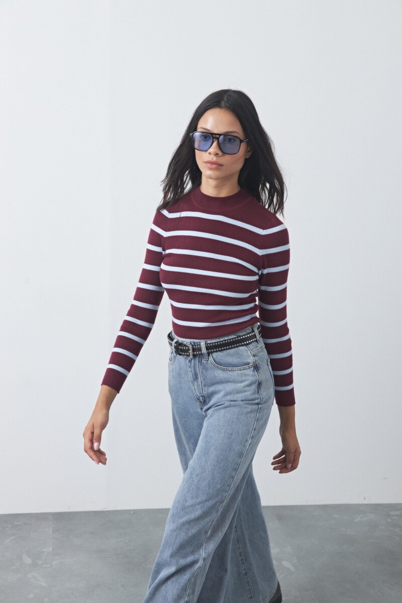 POLERA TRINAS Bordó