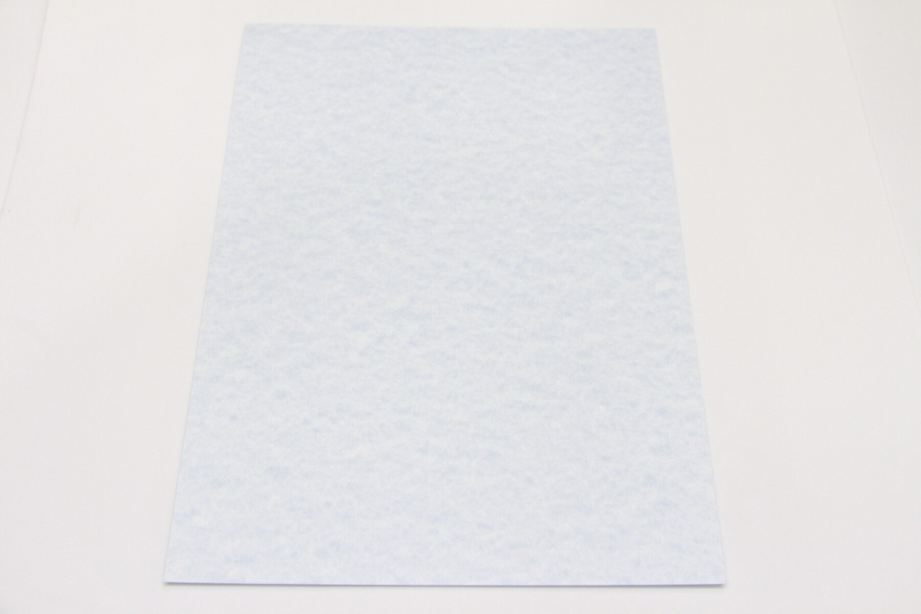 CARTULINA A4 TELADA 200 GRS - COLOR LAGUNA Nº6 