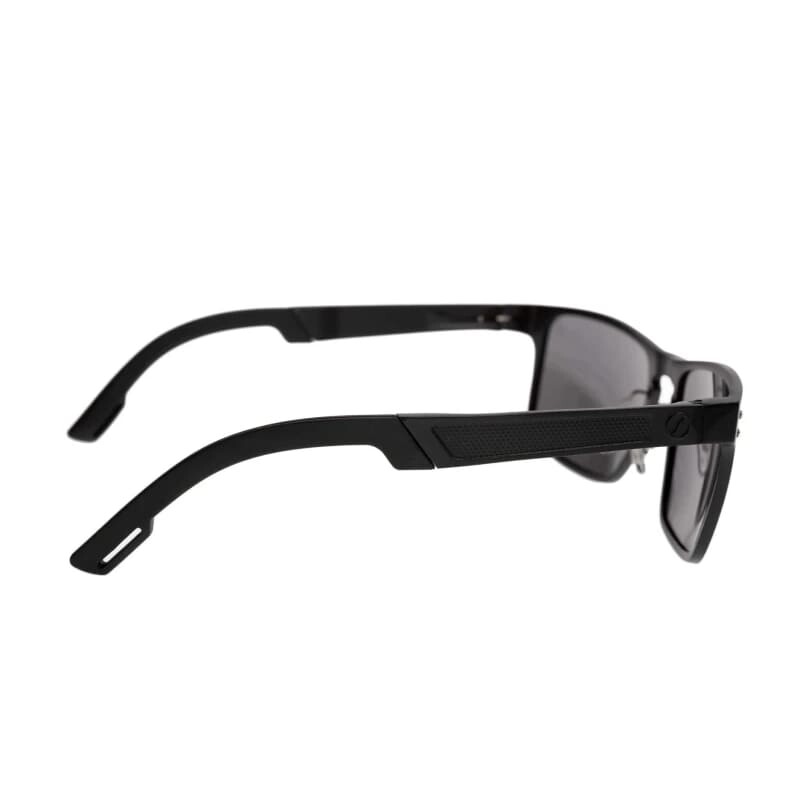 Lentes de Sol Chilli Beans Tarumã Sport Negro