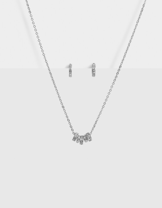 Bijouterie Set Bañada en Oro Set De Collar Y Aros Pasantes Bañado En Oro - Plateado