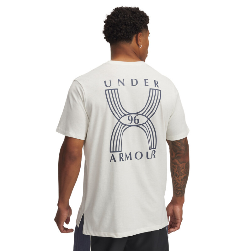 UA RUN 96 SHORTSLEEVE-ORG WHT-114