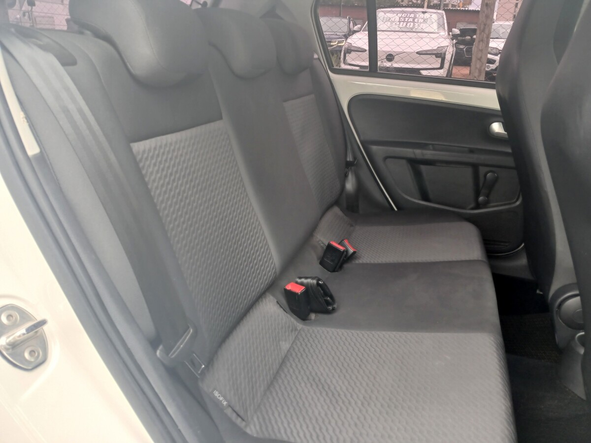 Volkswagen Up Move 1.0 Extra Full | Permuta / Financia Volkswagen Up Move 1.0 Extra Full | Permuta / Financia