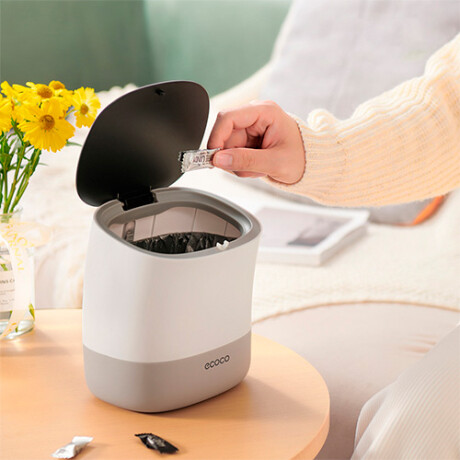 Mini Papelera con Tapa Ecoco 1.5 L 001
