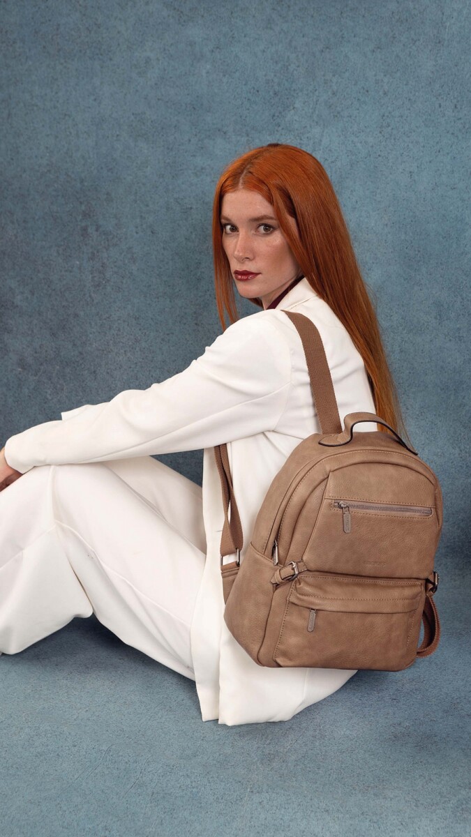 MOCHILA GERANIO - TOPO 