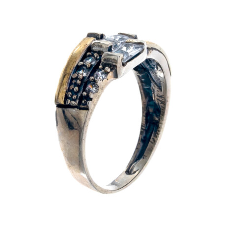 Anillo de plata 925, double en oro 18 ktes y circonias. Anillo de plata 925, double en oro 18 ktes y circonias.