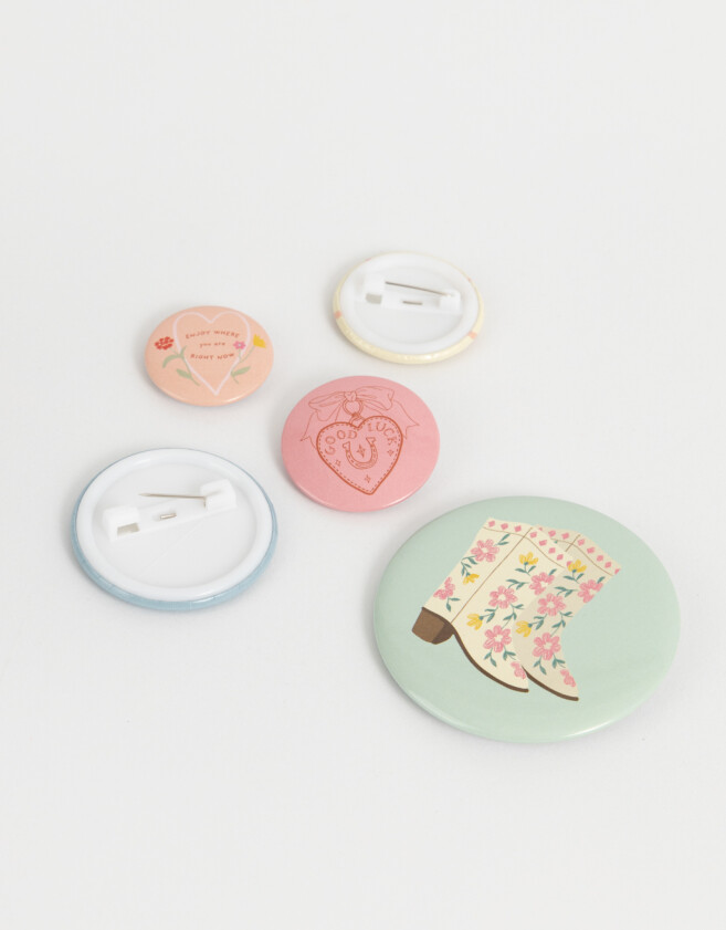 Pin Estampados Set De Pines Ilustrados - Combinacion Multicolor
