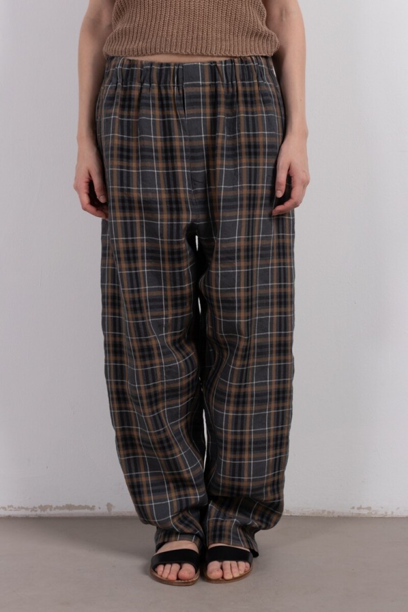 PANTALÓN 