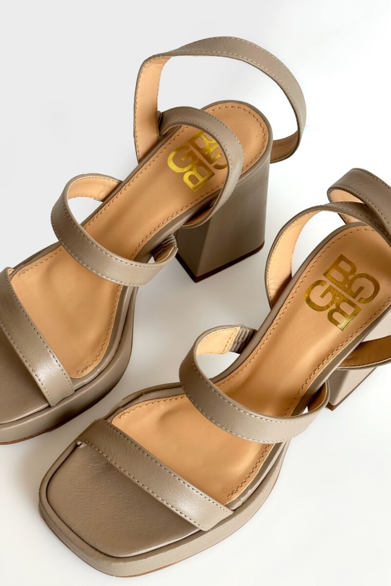 Sandalia Vienna Beige