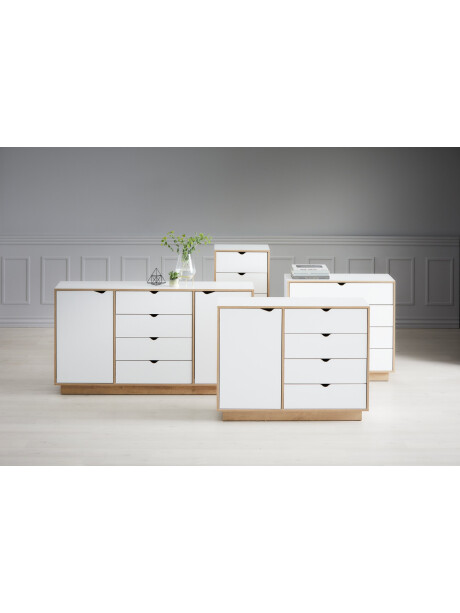 Cómoda MAMMEN 4 cajones 1 puerta bl/roble Cómoda MAMMEN 4 cajones 1 puerta bl/roble