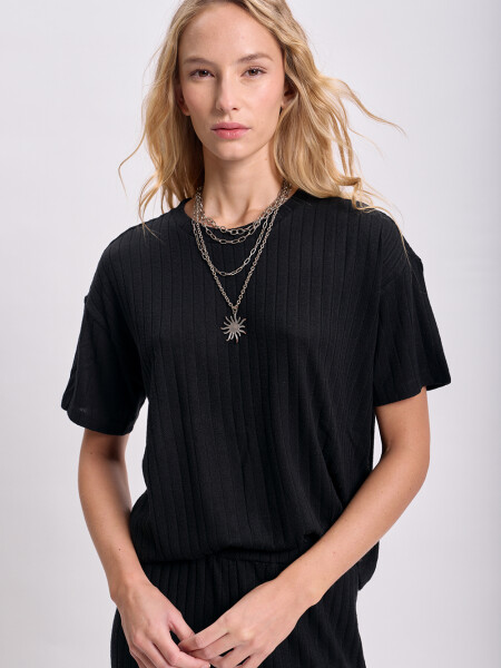 Remera oversize lanilla Negro