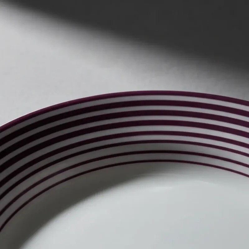 Plato De Postre Con Diseño Espiral - VIOLETA - Bg Plato De Postre Con Diseño Espiral - VIOLETA - Bg