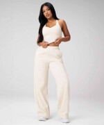 Top Anywhere Cropped Built-In Bra Mujer Bone