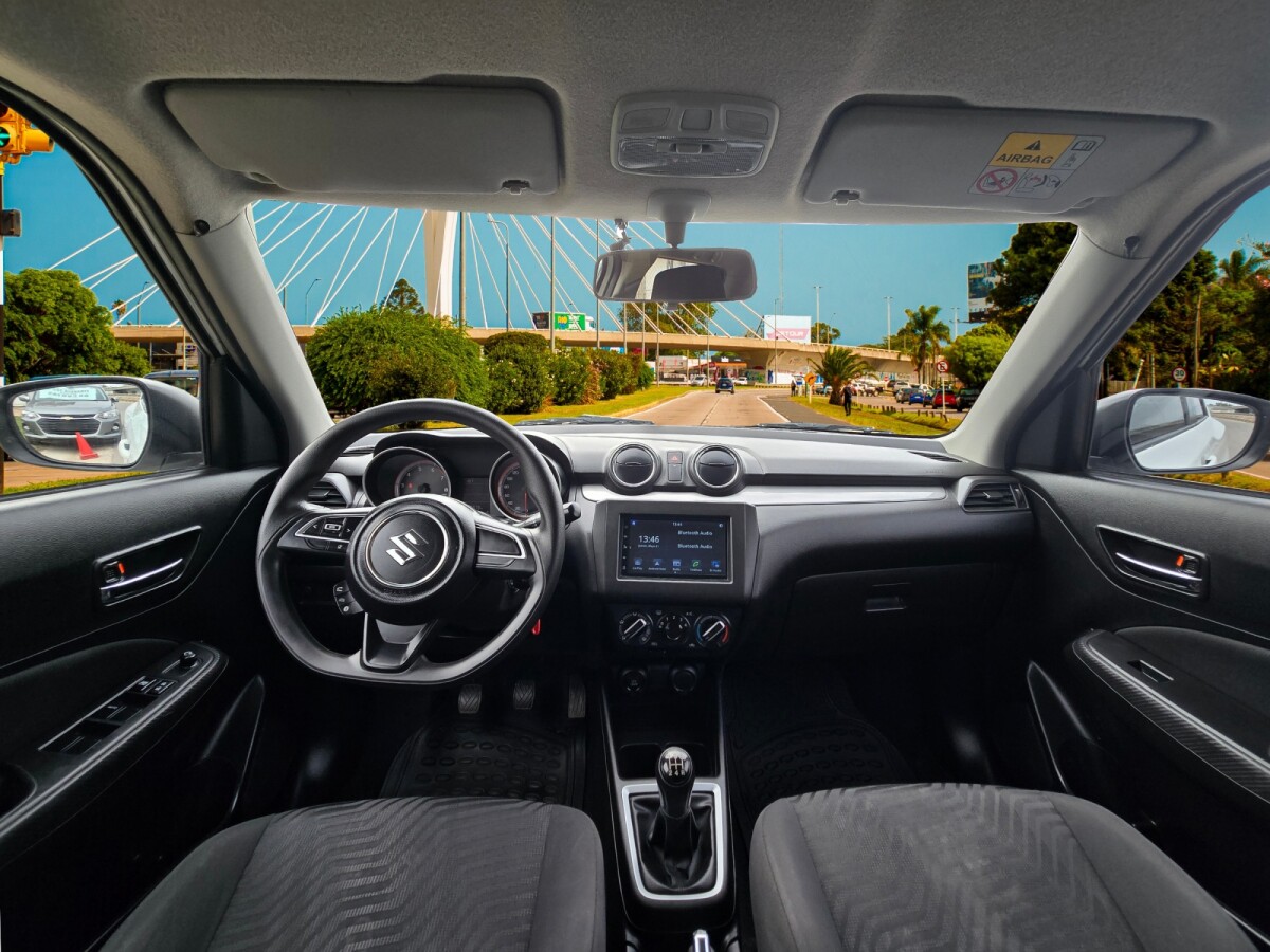 Suzuki Swift GL 1.2 EXCELENTE ESTADO! | Permuta / Financia Suzuki Swift GL 1.2 EXCELENTE ESTADO! | Permuta / Financia