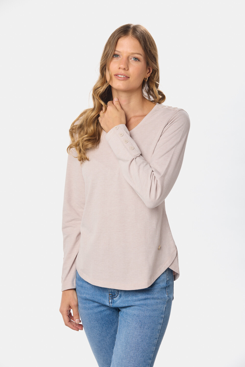 REMERA LISA CON BOTONES Beige