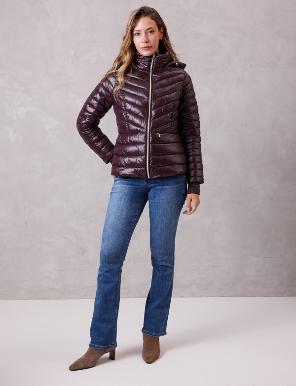 Campera Puffer Satinada Con Capucha Y Puños MARRON